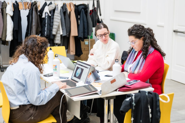 FXS_CCA_Hack4BetterLives 004