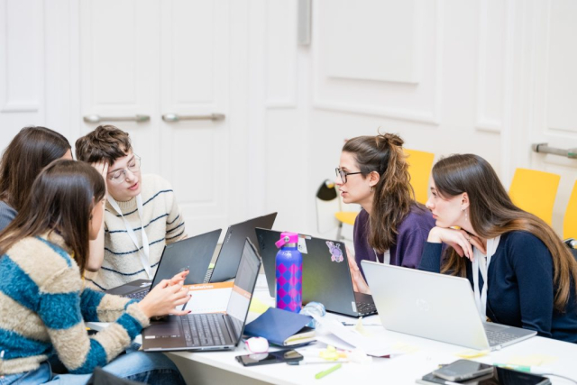 FXS_CCA_Hack4BetterLives 008